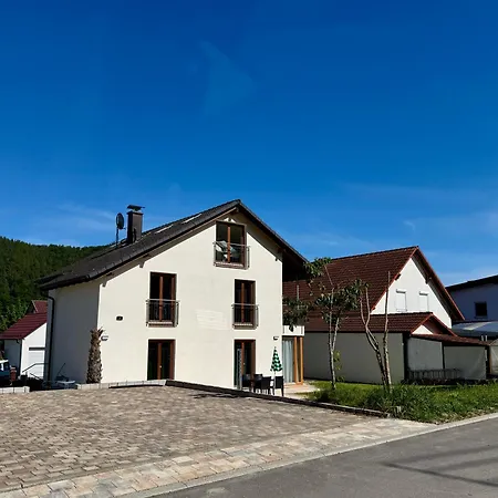 Solostudio - Mit Parkplatz Bei شقة
